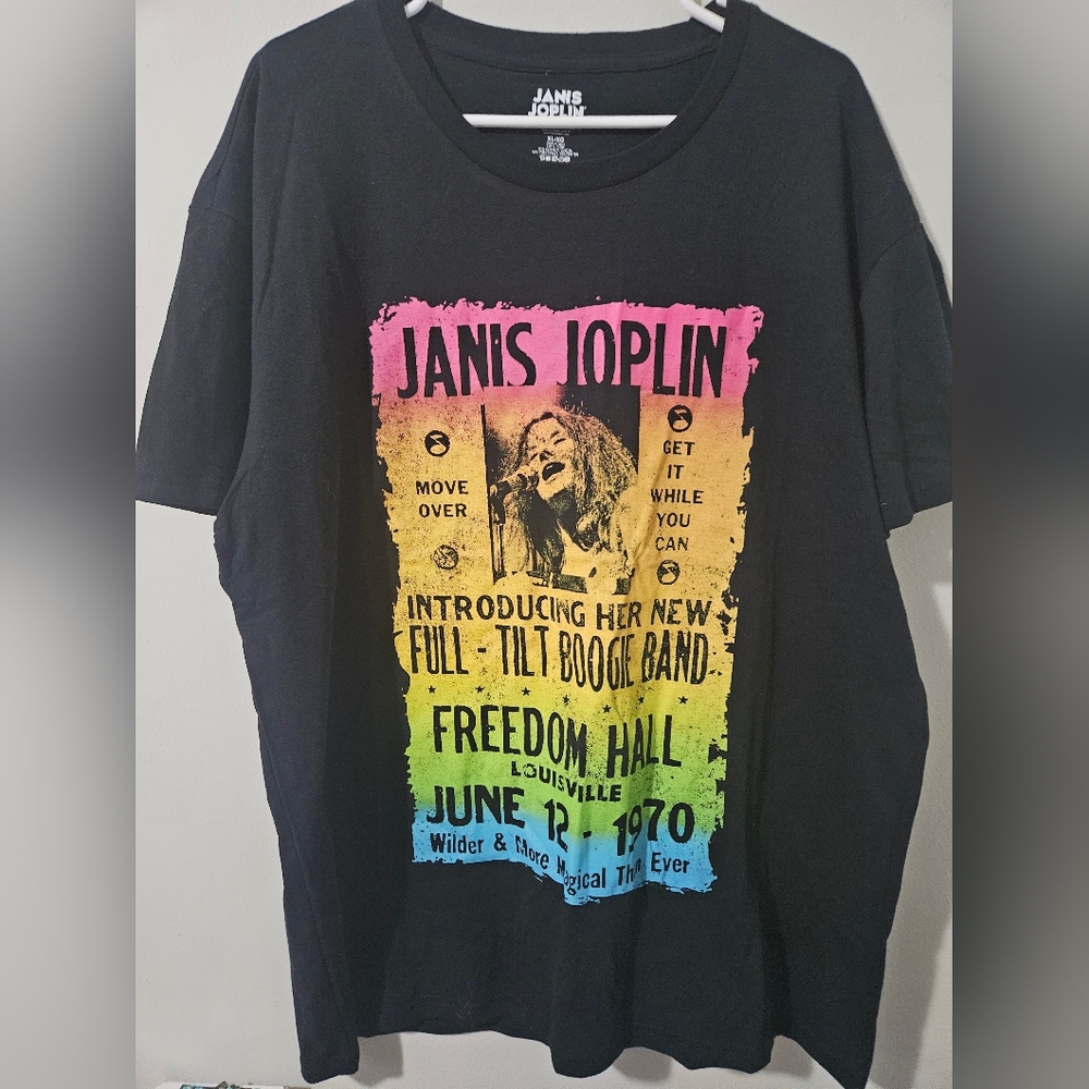 Men's Janis Joplin Extra Large T-Shirt.